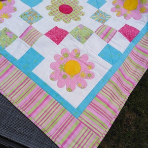 Flower Power Quilt PDF Pattern image 5