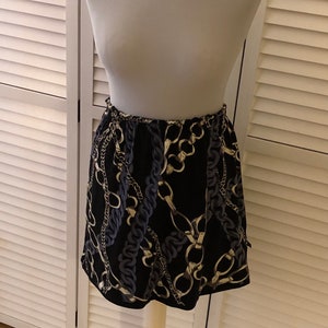 CACHEUR skirt hip skirt mini skirt short skirt overskirt hip flatterer reversible skirt black with fashionable chain pattern image 3