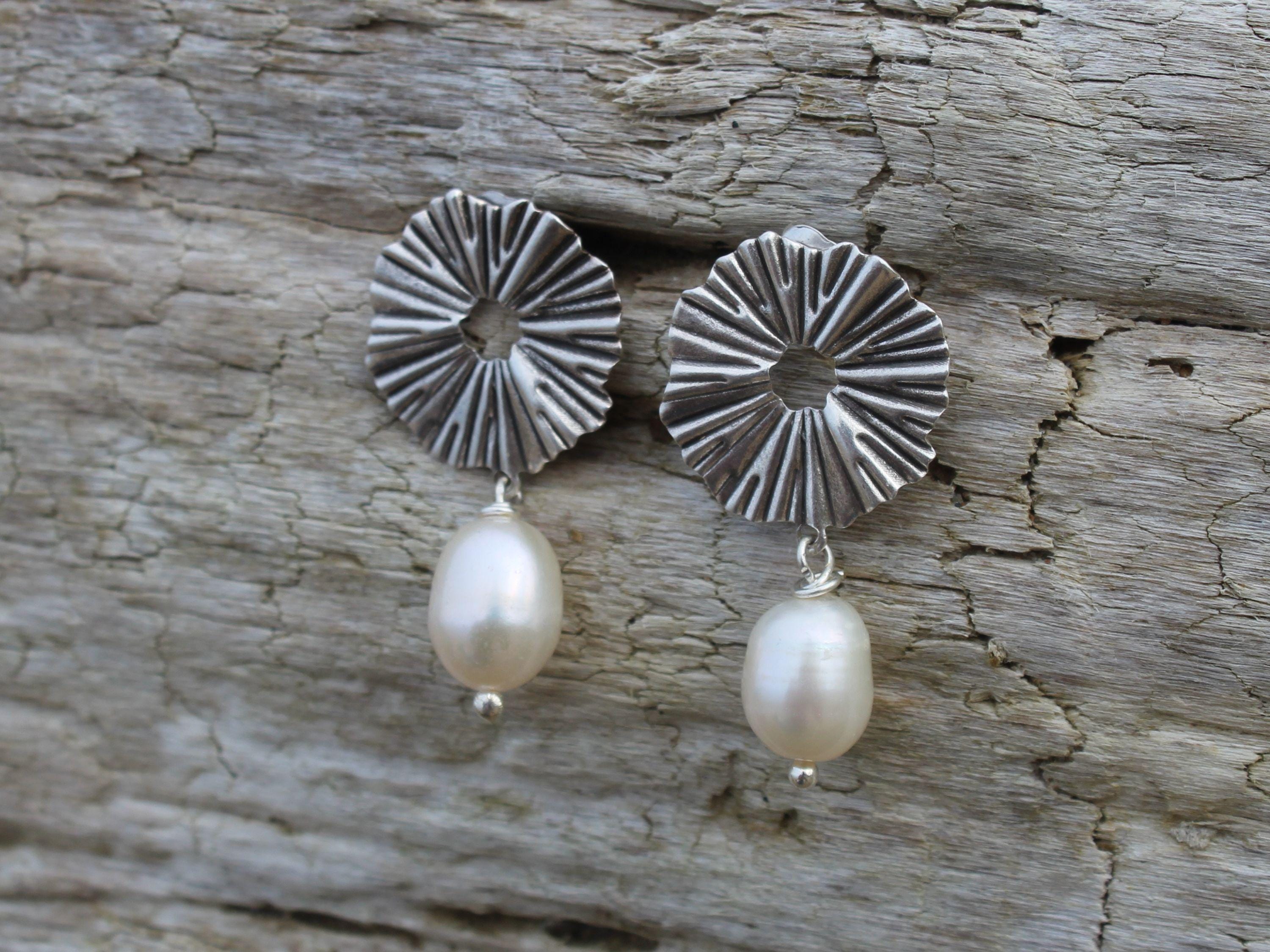 Boucles D'oreilles Anciennes En Argent Massif - Occasion, Bon état