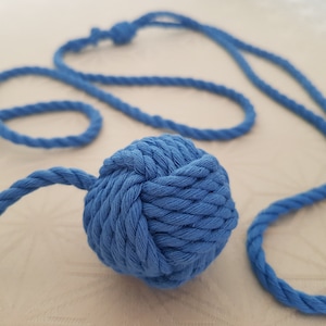 Eco-friendly cat toys, Monkey fist cat toy, gifts for pets, Toy to hunt, cat gift, macrame, cat toy ball, handmade image 5