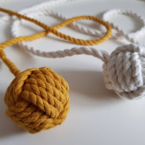 Eco-friendly cat toys, Monkey fist cat toy, gifts for pets, Toy to hunt, cat gift, macrame, cat toy ball, handmade image 4