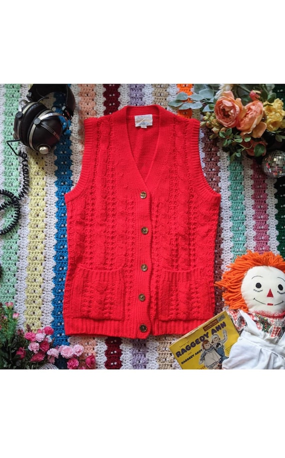 1960s Cherry Knit Vest - image 1