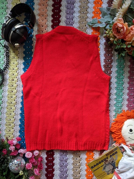 1960s Cherry Knit Vest - image 6