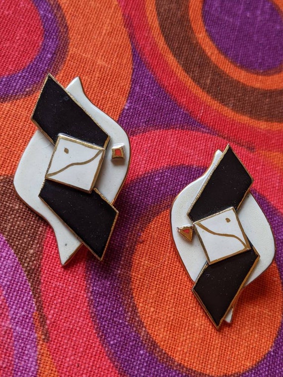 1970s Painted Ceramic Art Earrings