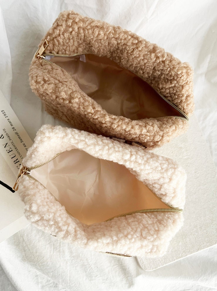 Custom Cream Fluffy Bag Cozy Fur Teddy Bear Cosmetic Bag Toiletry