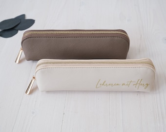 Personalisiertes Mäppchen mit Name oder Wunschtext in Ivory und Taupe | Geschenk für die Lehrerin oder als Abschiedsgeschenk | Etui