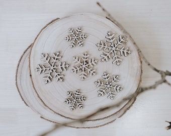 Scandinavian Snowflake Ornaments Set of 6 - Wooden Christmas Tree Decor, Nordic Minimalist Holiday Decoration, Natural Beech Wood 2-3 in