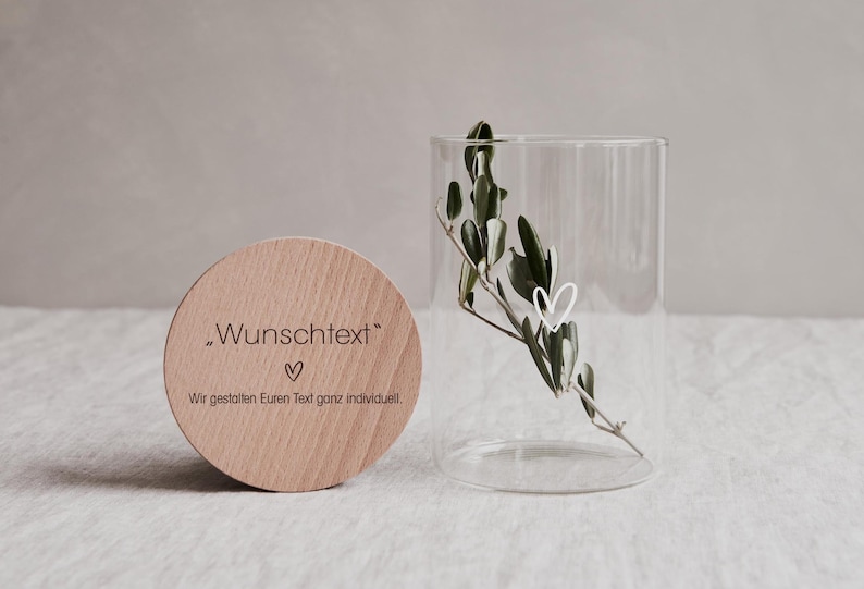 Vorratsglas mit Beispiel eines gravierten Textes für die Personalisierung.