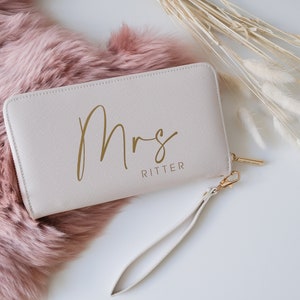 Personalized Premium Wallet | wallet women | Strap Wallet | bride gift | wedding | Clutch for the wedding