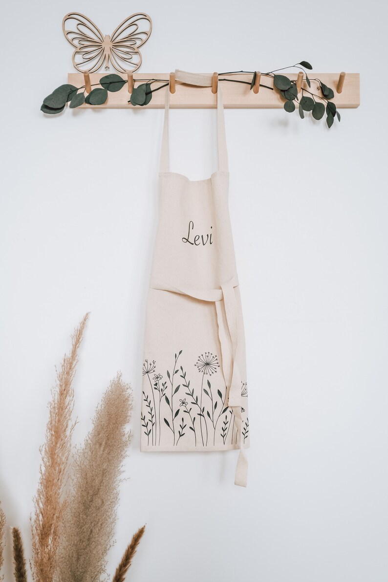 hängende Gartenschürze aus Bio Baumwolle in Naturfarbe mit Wildblumen und Pusteblumen-Motiv