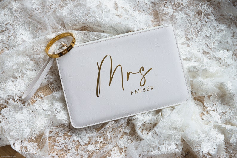 Personalized Clutch Bridal Gift handbag for the wedding bridal bag Pouch Ivory with bride's name, maid of honor, mother of the bride image 1