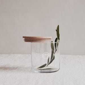 Vorratsglas groß mit weißem Smiley auf dem Glas. Als Geschenkglas