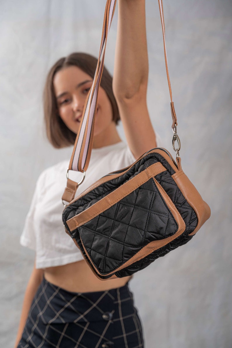 Solid Puffed Bag combined with leather, solid Puffed shoulder bag, Quilted Puffer Mini Crossbody Bag, Minimalist Quilted Crossbody Handbag Caramel