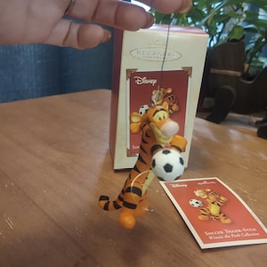 2003 Hallmark Keepsake Ornament - Disney &quot;Soccer Tigger- style&quot; - Winnie the Pooh Collection - Collectible Ornament