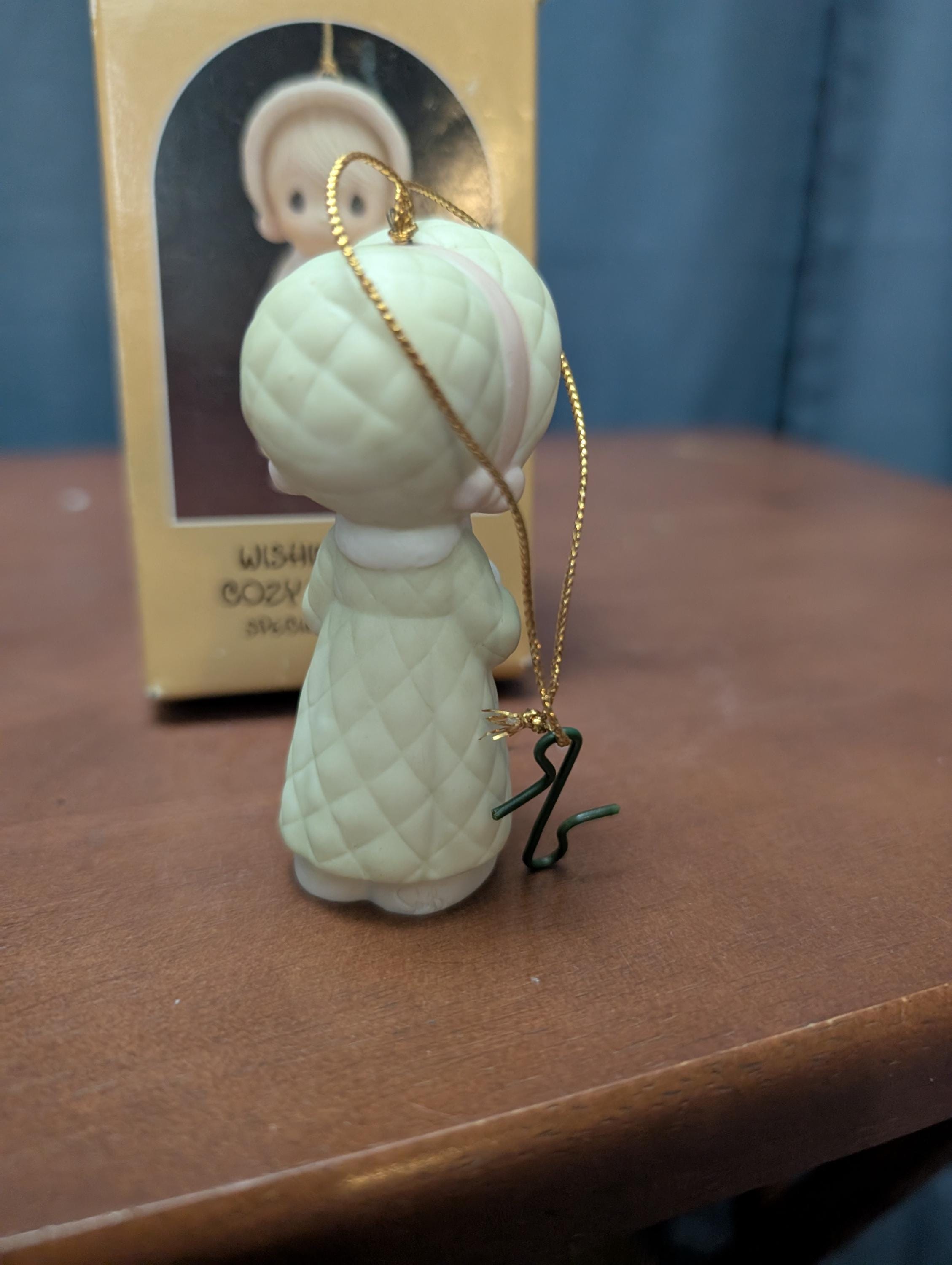 1986 Enesco Precious Moments Ornament - "wishing You a Cozy Christmas ...