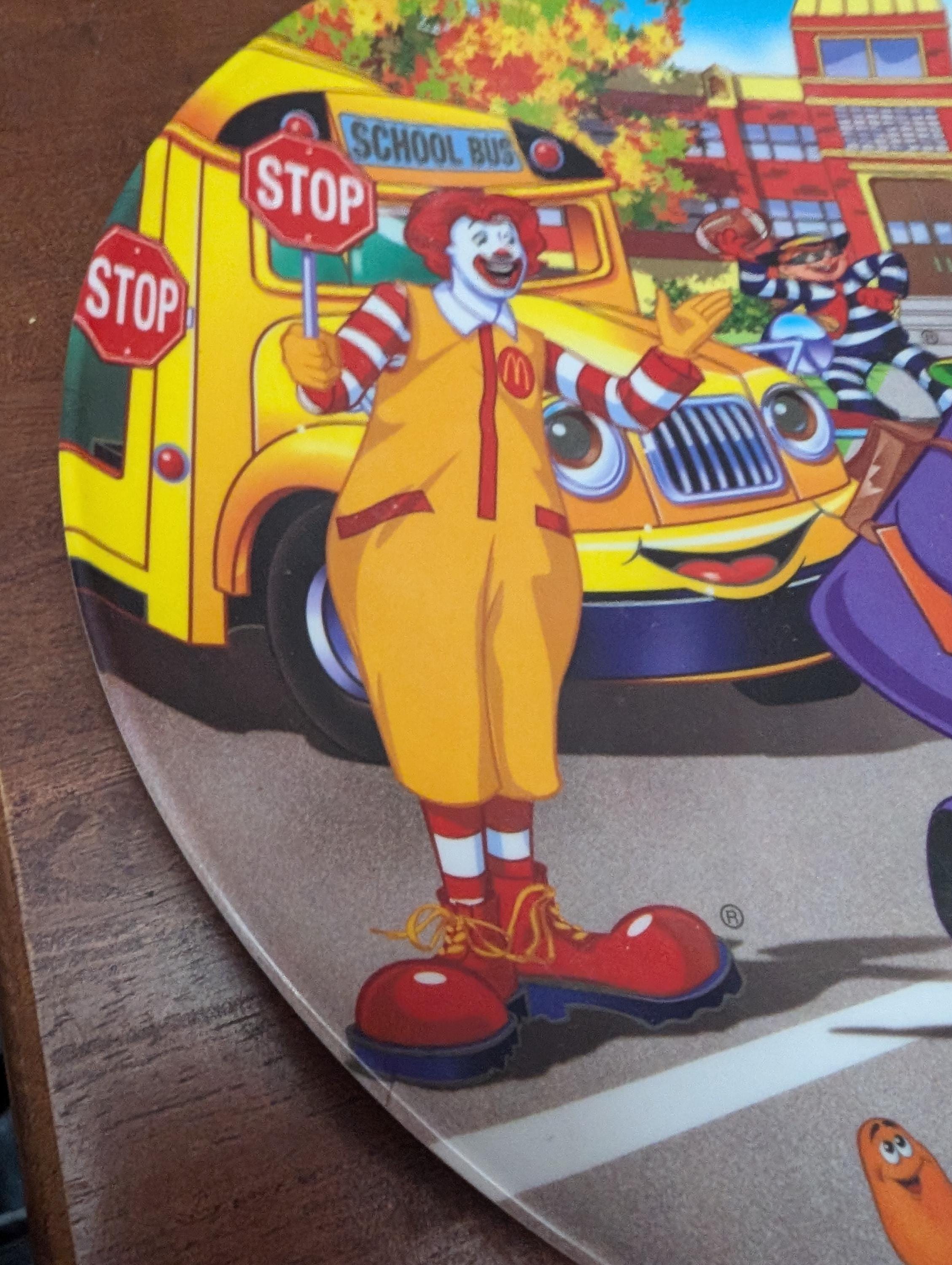 2004 Mcdonald's Collectible Plate - Ronald Mcdonald/ Grimace