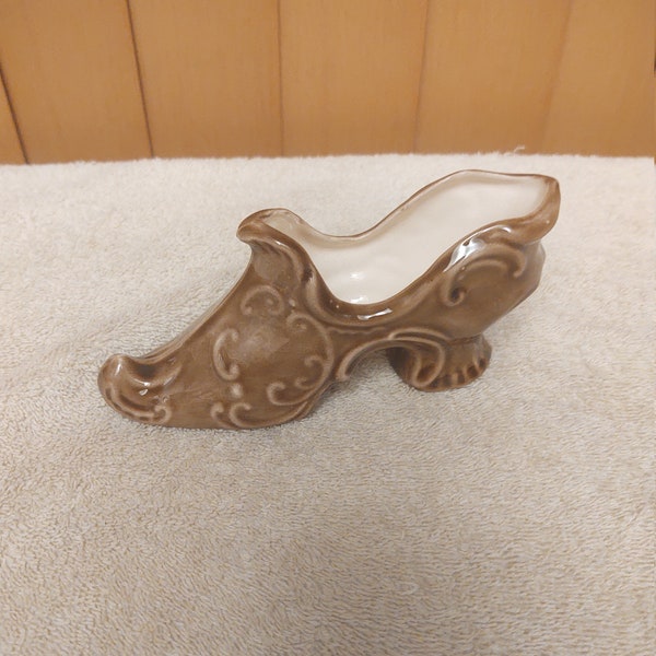 Ceramic Brown High Heel Shoe Decorative Planter