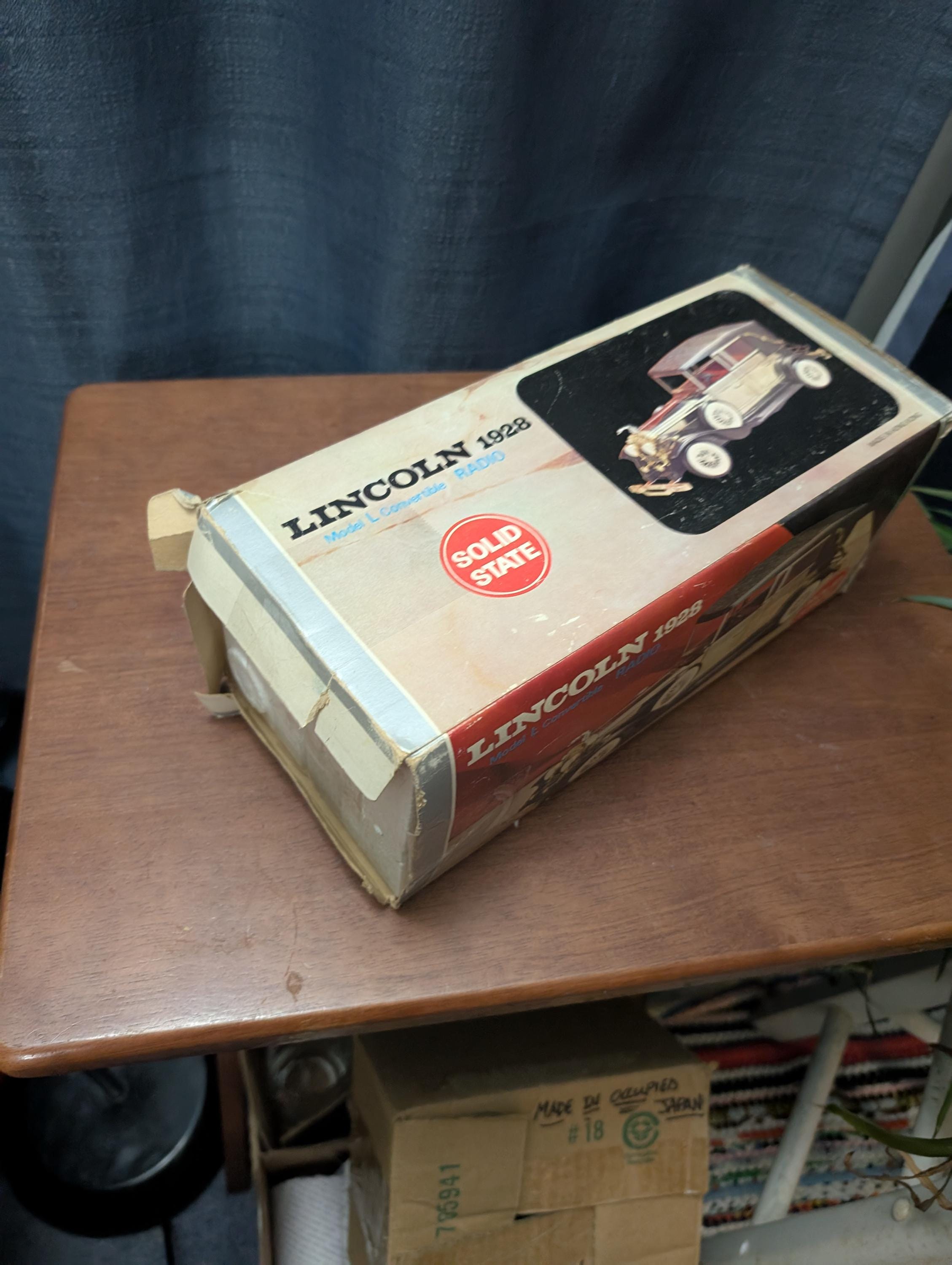 Vintage Solid State Am Radio Shaped Like 1928 Lincoln Model L