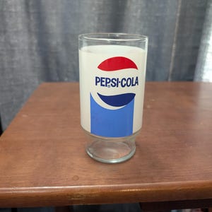 1970s Pepsi-Cola Footed Frosted Retro  Glass with Soda Can Decoration -12 oz Vintage Glass
