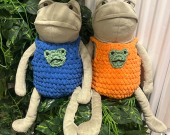 Frog romper/hats