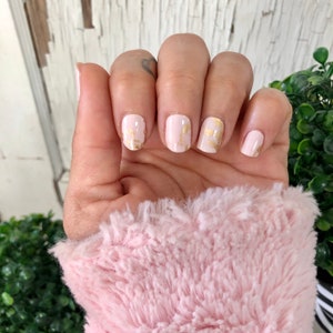 Manicure Nail Polish Strips Wraps Pink Gold Blushing Marble Spring Easter