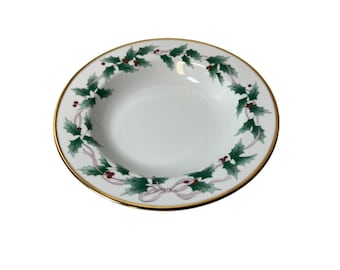 Mikasa Christmas Holly L3473 Soup Bowls 8-3/4" Large Rim Set of 4