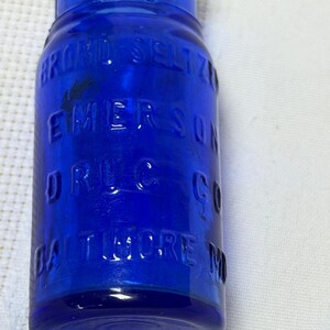 Lot de 2 bouteilles vintage BROMO-SELTZER Emerson Drug Co bleu cobalt profond image 2