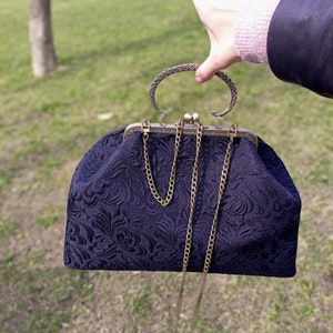 Dark blue woman bag vintage clasp bag kiss lock bag evening blue bag clip frame hand bag crossbody bag shoulder bag bohemian straw bag
