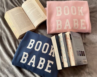 Book Babe Crewneck, Book Babe Sweatshirt, Book Babe Shirt, Bookstagram Merch, Booktok Merch, Reader Gift, Bookworm Gift, READ DESCRIPTION**