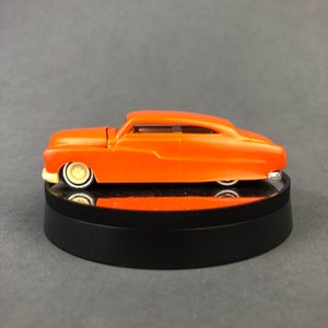 1949 Mercury Orange Johnny Lightning 1:64 American Graffiti Custom Cruiser