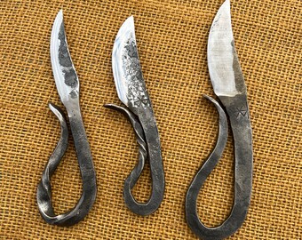 Custom Squirrel Tail Knives