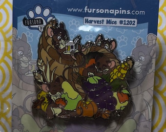 Cosecha ratones #1202 Fursona Pin