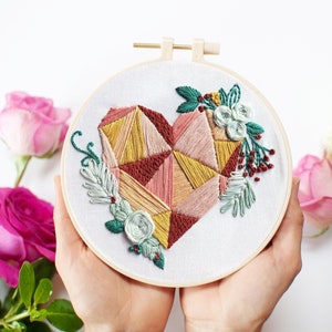 Valentines Embroidery Pattern / Downloadable PDF Embroidery Pattern / DIY Valentines Embroidery Design / Heart Embroidery Pattern