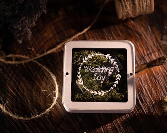 Personalized Wooden USB Box with Moss: Wedding Photo Storage