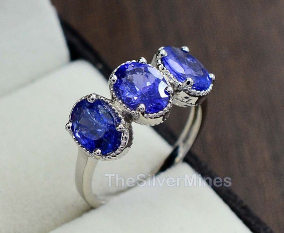 Genuine Tanzanite, sapphire and diamond gold ring. Tanzanite gold ring –  daizyjewellery