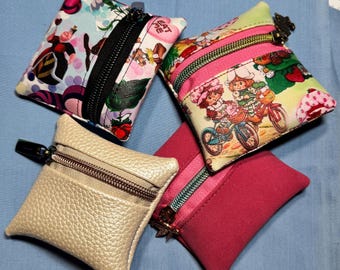 Petite pouch zip bag