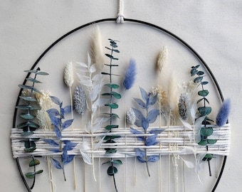 Spring decoration wall decoration: Black metal ring with dried flowers (eucalyptus & pastel tones), window decoration for hanging, boho decoration trend, hanging