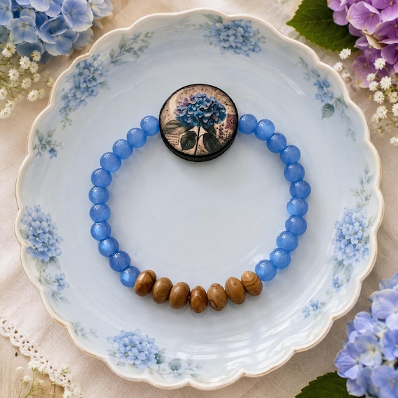 Whispering Earth Chalcedony Bracelet, Petrified Wood Gemstone Jewelry, Artisan Wood Focal Bead, Boho Stretch Bracelet