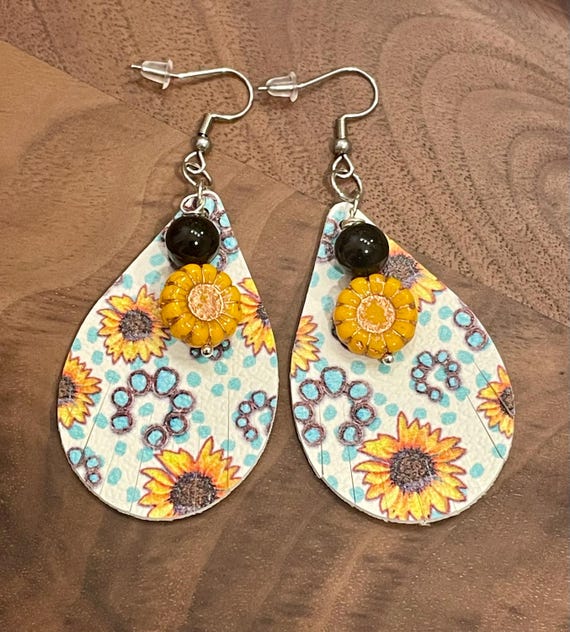 Gemstone Earrings - Onyx Crystal Healing, Sunflowers