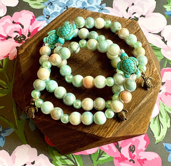 Ocean Soul Serenity Bracelet – Aqua Terra Agate, Howlite Turtle, Electroplated Glass, Bronze Sea Turtle Charm – Beachy Gemstone Stretch
