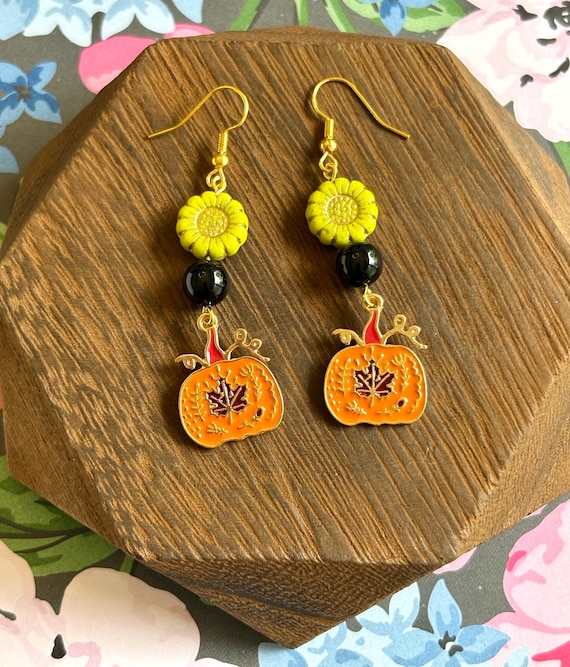 Harvest Glow Blossoms – Autumn Pumpkin Earrings with Czech Glass Sunflowers and Onyx Gemstones | Fall Earrings | Hypoallergenic