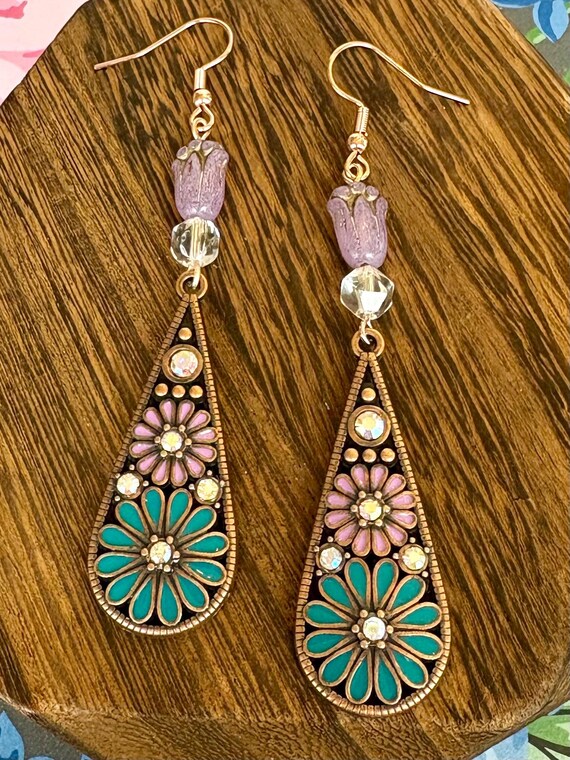 Lavender Tulip Earrings – Czech Glass, Clear Quartz, Rose Gold