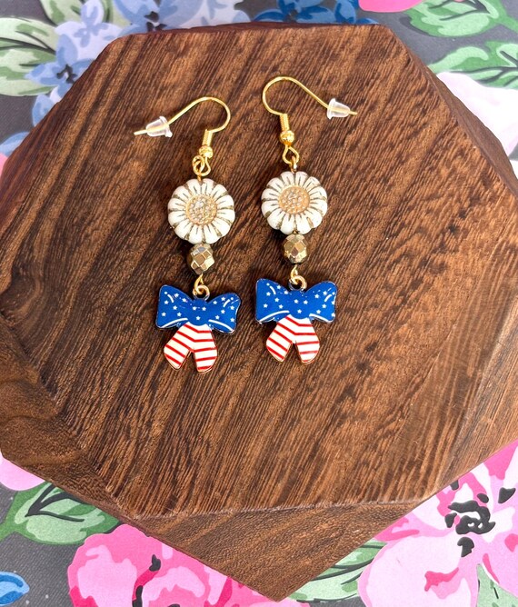 Patriotic Petal Bows Earrings – 2.25” Floral and Flag-Inspired Dangles with Gold Hematite