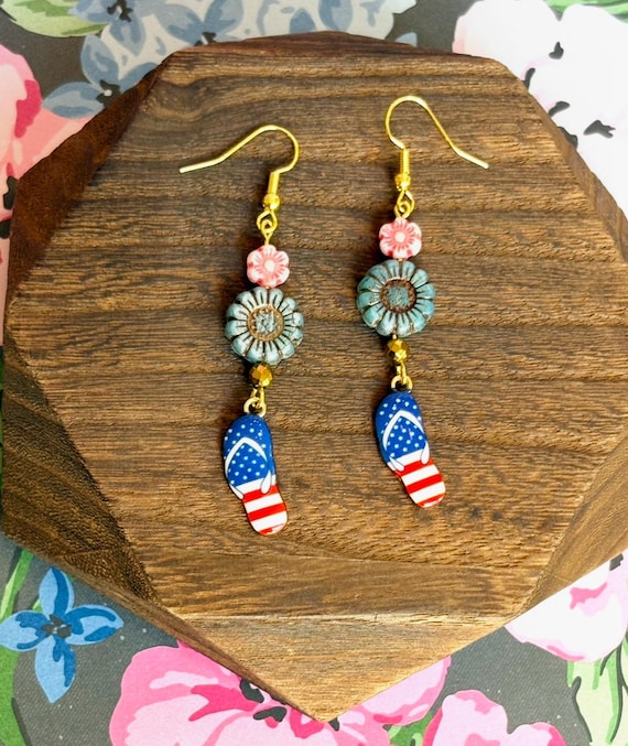 Patriotic Petal Flip Flop Earrings – Red, White, Bloom Summer Dangles with Gold Hematite, Stainless Steel Hooks– USA-Inspired Flower Jewelry