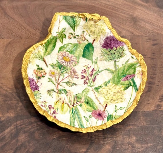 Seashell Jewelry / Trinket Dish - Reiki Healing Decor, Wildflowers