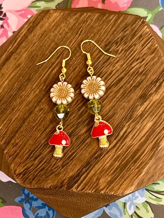 Sunflower Mushroom Earrings – Peridot, Czech Glass, Red Enamel, Hypoallergenic
