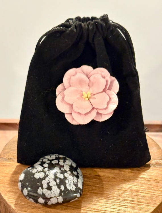 Angel Crystal Bag - Snowflake Obsidian Crystal Healing, Reiki Healing - Grounding and Protection