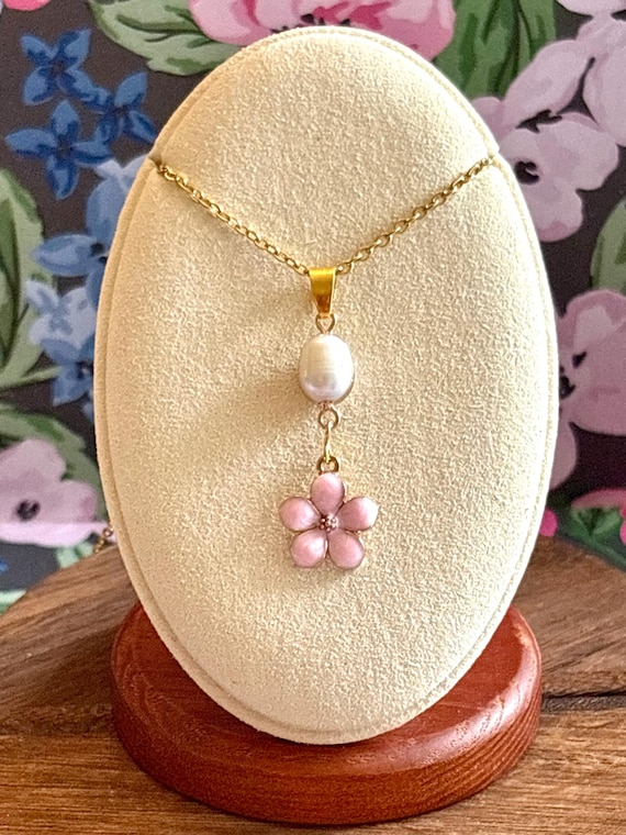 Blossom Serenity Pendant Necklace – Freshwater Pearl and Pink Enamel Flower on Gold Tone Chain, Reiki-Infused Jewelry for Love & Tranquility