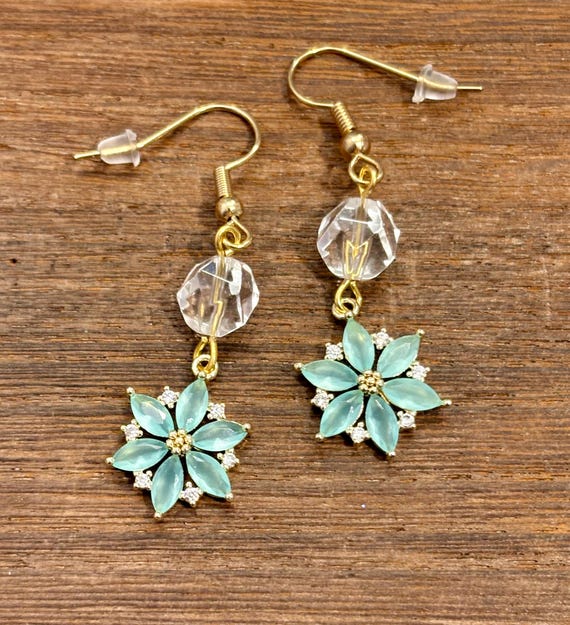 Gemstone Earrings - Clear Quartz Crystal Healing, Crystal Flowers / Snowflakes
