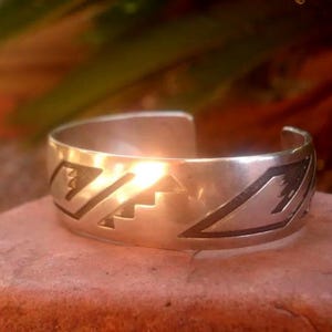 Victor Coochwytewa - Etsy Victor Coochwytewa - Etsy